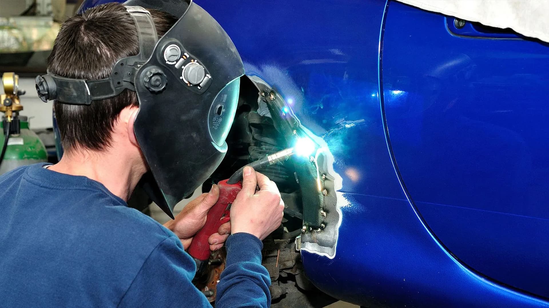 Auto Body & Collision Repair